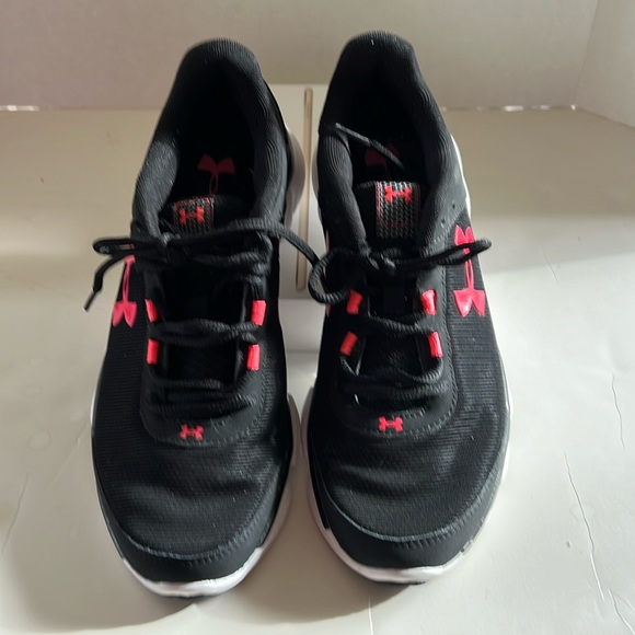 Under Armour Shoes - Under Armour Women’s Black Athletic Shoes.  Size 9